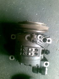 日產(chǎn)陽(yáng)光b13半軸,排氣管,分電器,起動(dòng)機(jī)汽車配件,拆車件